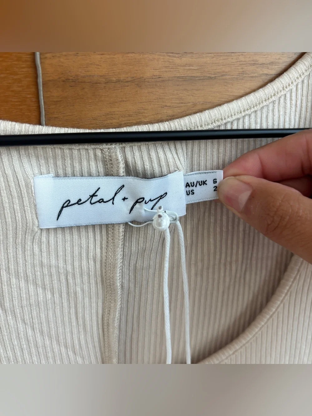NWT GEORGIE X‎ PETAL & PUP SORELLA DRESS IN BEIGE, SIZE 2